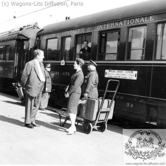 WL Accueil quai Simplon Orient Express 1958