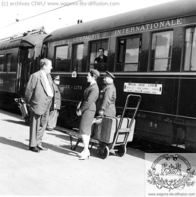 WL Accueil quai Simplon Orient Express 1958