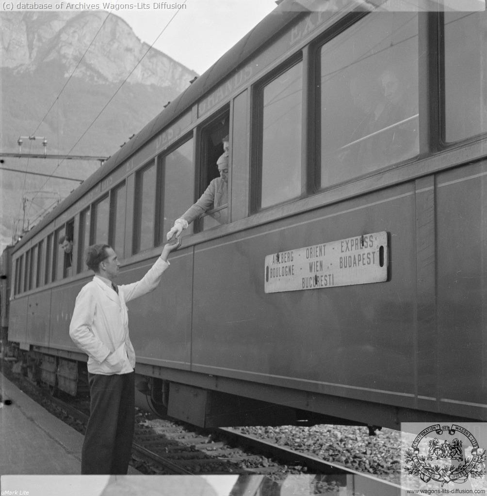 Wl arlberg orient express a quai vers 1950