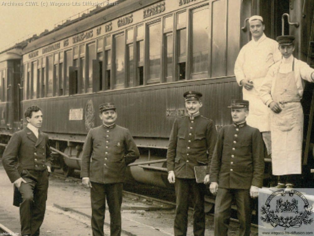 Wl voiture en teck vers 1900