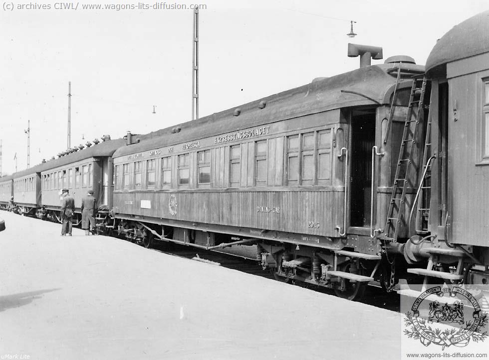 WL voiture lit teck finlande 1957